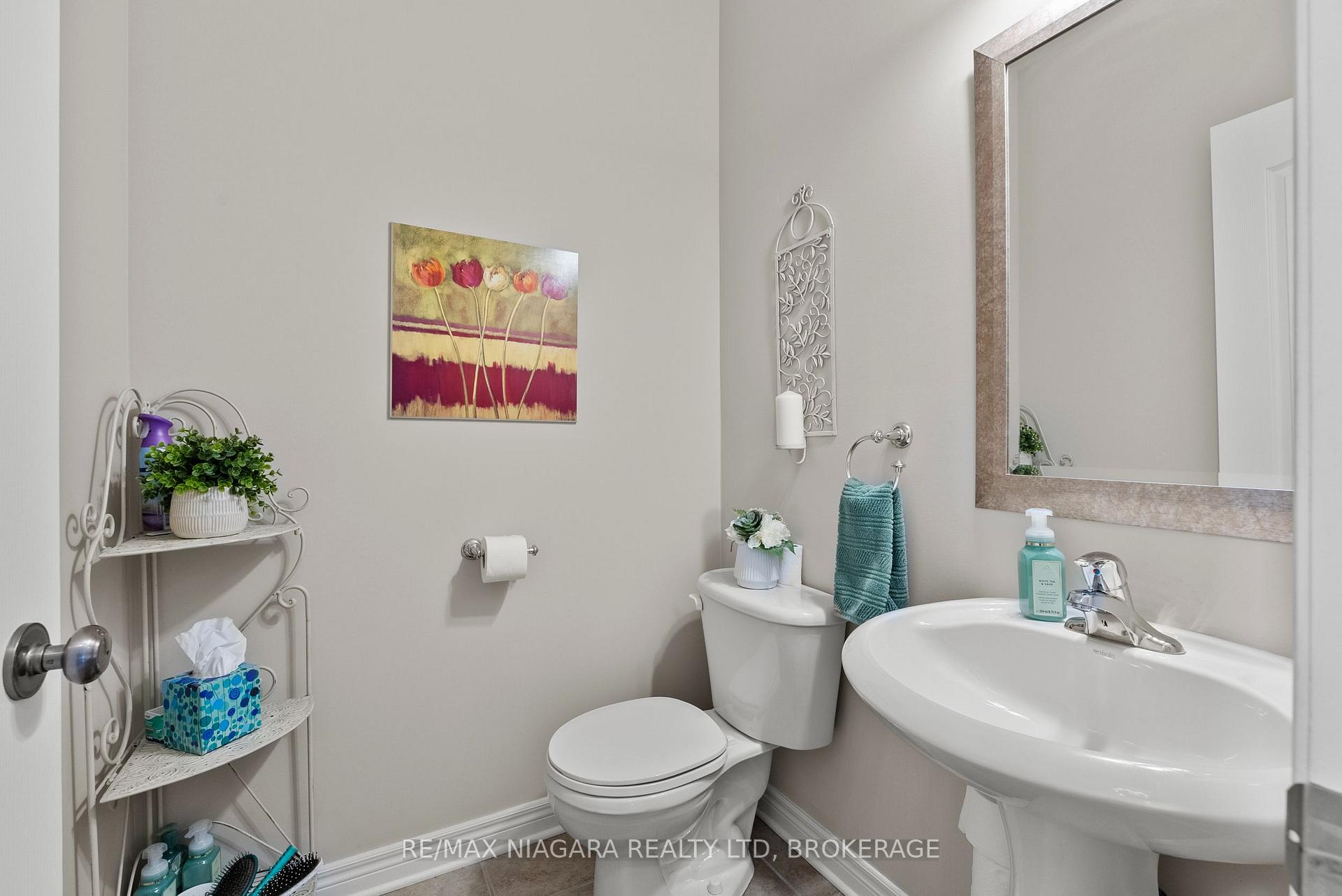 Photo 21 of 282 Winterberry Boulevard, Thorold, Confederation Heights — HOMEH