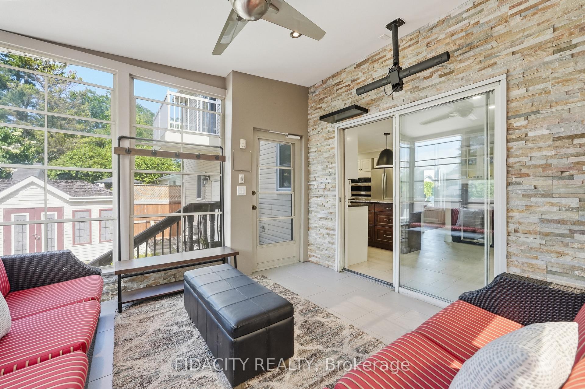 Photo 21 of 13 Poole Creek Crescent, Ottawa, Fringewood — HOMEH