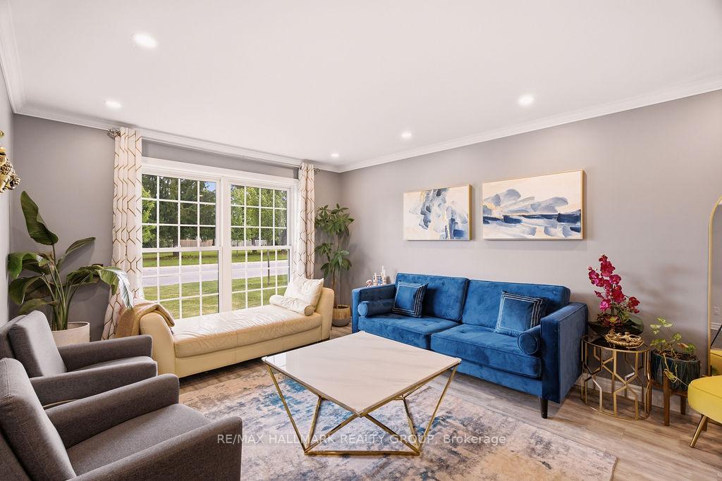 Photo 3 of 73 Banner Road, Ottawa, Sheahan Estates/Trend Village — HOMEH