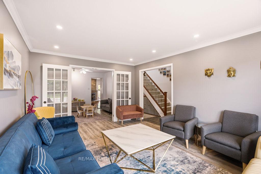 Photo 4 of 73 Banner Road, Ottawa, Sheahan Estates/Trend Village — HOMEH