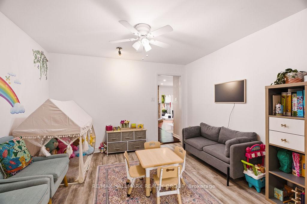Photo 5 of 73 Banner Road, Ottawa, Sheahan Estates/Trend Village — HOMEH
