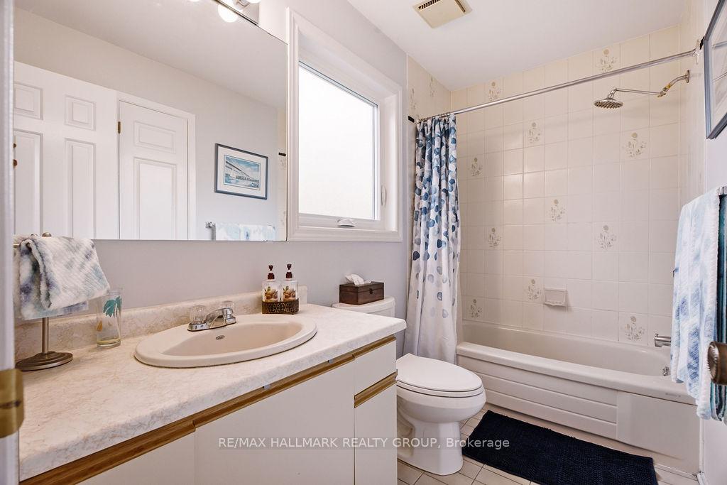 Photo 17 of 73 Banner Road, Ottawa, Sheahan Estates/Trend Village — HOMEH