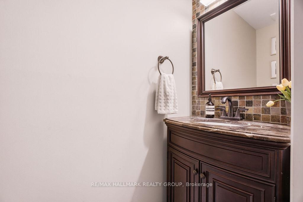 Photo 19 of 73 Banner Road, Ottawa, Sheahan Estates/Trend Village — HOMEH