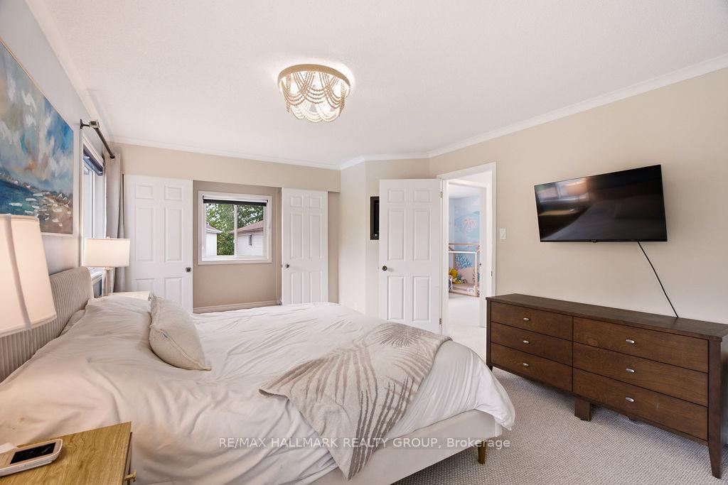 Photo 22 of 73 Banner Road, Ottawa, Sheahan Estates/Trend Village — HOMEH