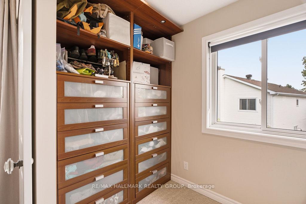 Photo 23 of 73 Banner Road, Ottawa, Sheahan Estates/Trend Village — HOMEH
