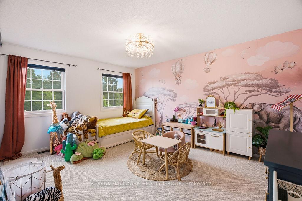 Photo 31 of 73 Banner Road, Ottawa, Sheahan Estates/Trend Village — HOMEH