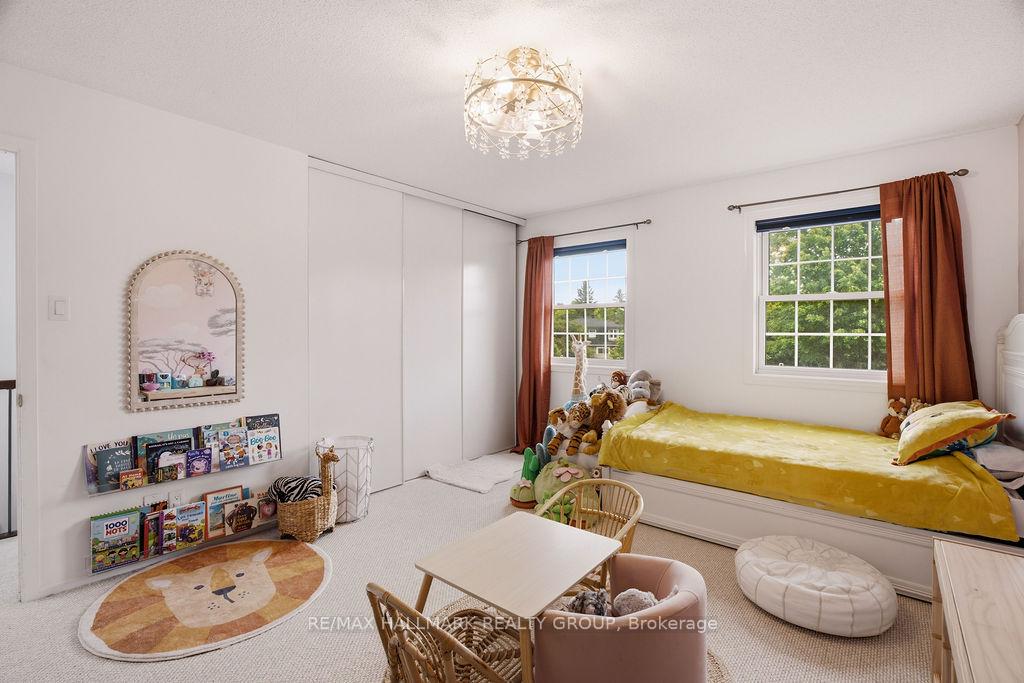 Photo 32 of 73 Banner Road, Ottawa, Sheahan Estates/Trend Village — HOMEH