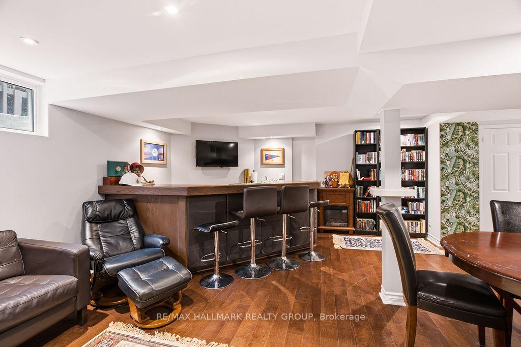 Photo 39 of 73 Banner Road, Ottawa, Sheahan Estates/Trend Village — HOMEH