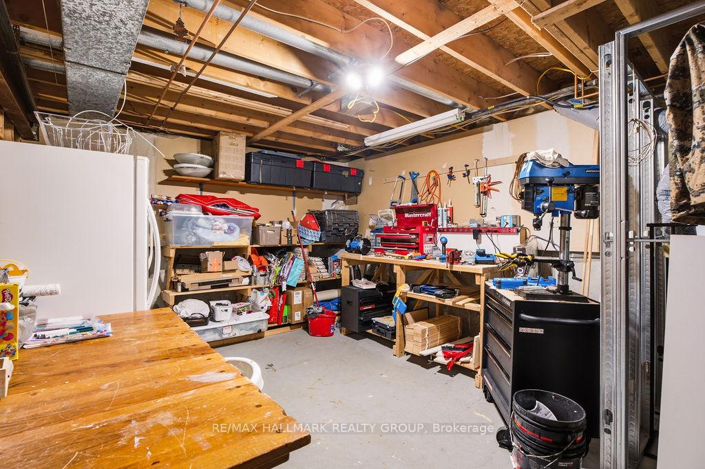 Photo 43 of 73 Banner Road, Ottawa, Sheahan Estates/Trend Village — HOMEH