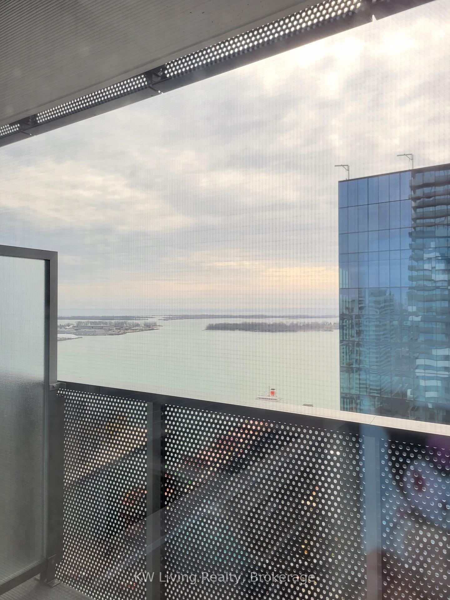 Photo 5 of Unit 3610, 138 Downes Street, Toronto, Waterfront Communities — HOMEH