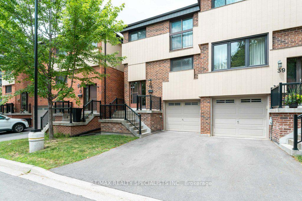 Photo 1 of 41 Maple Branch Path, Etobicoke, Kingsview Village-The Westway — HOMEH