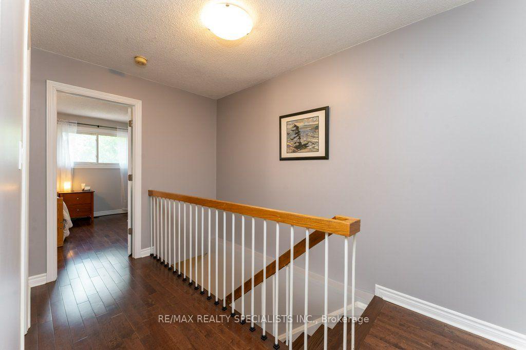 Photo 18 of 41 Maple Branch Path, Etobicoke, Kingsview Village-The Westway — HOMEH