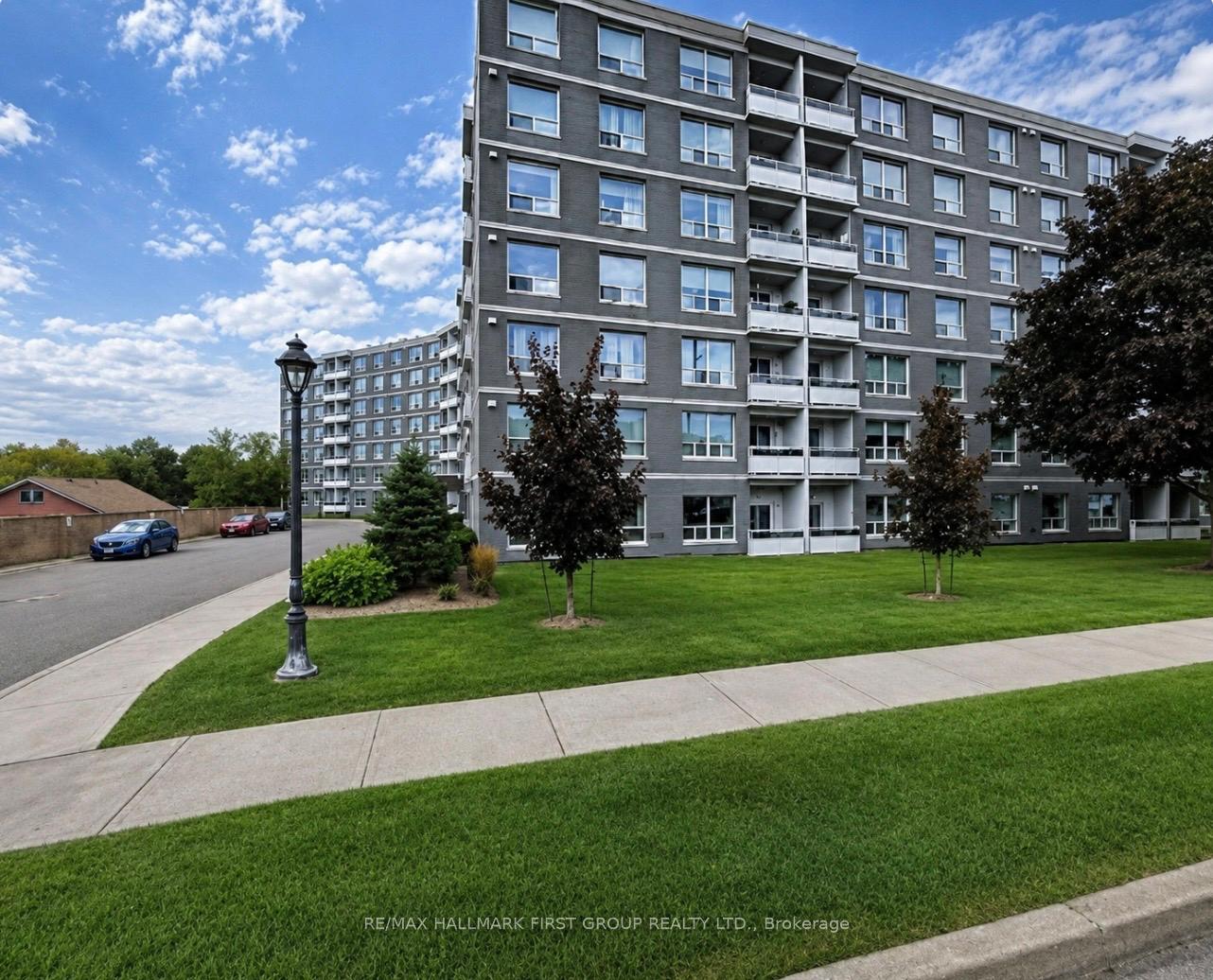 Front of Unit 317, 145 Liberty Street S