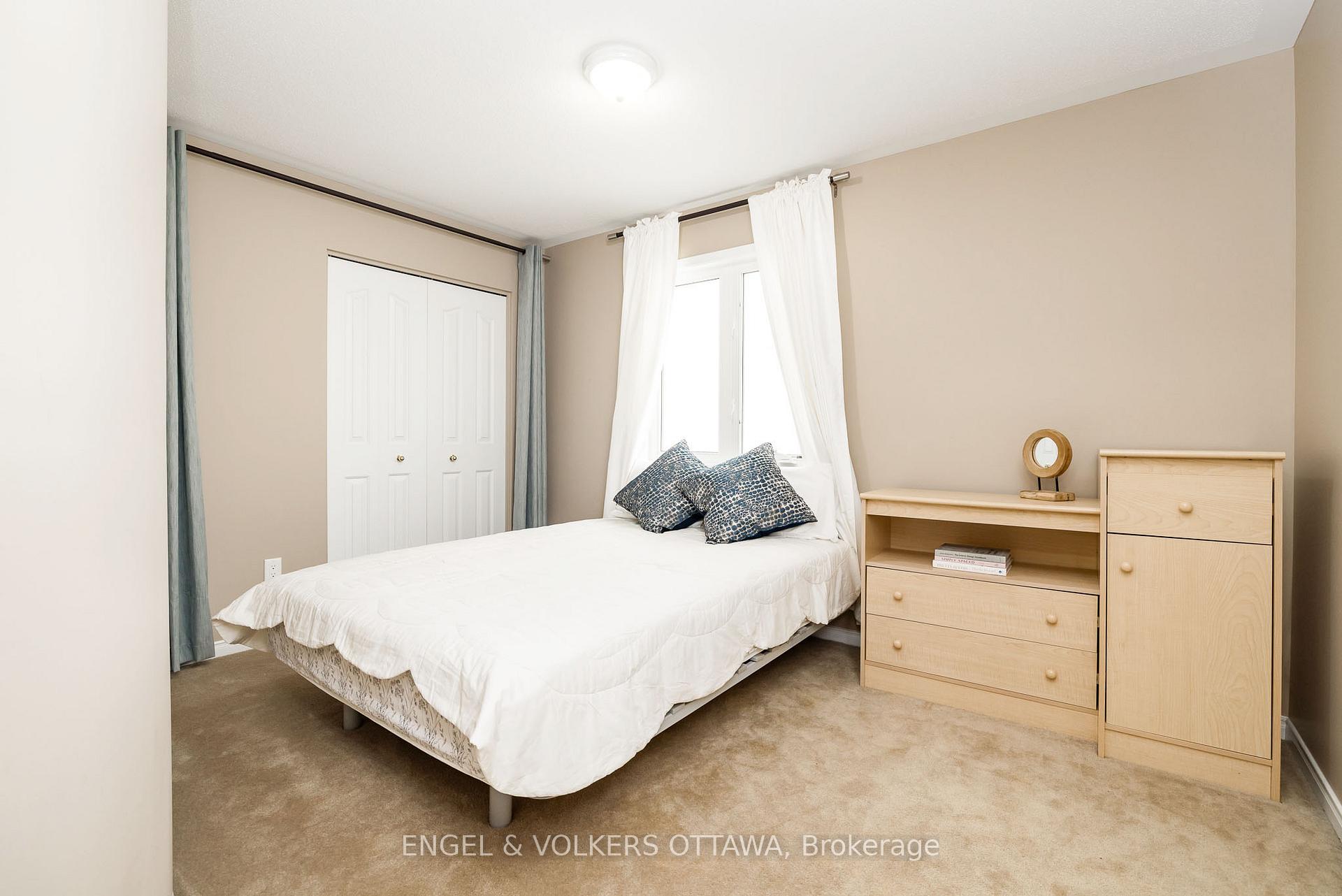 Photo 25 of 166 Macara Crescent, Ottawa, Kanata - Morgan's Grant/South March — HOMEH