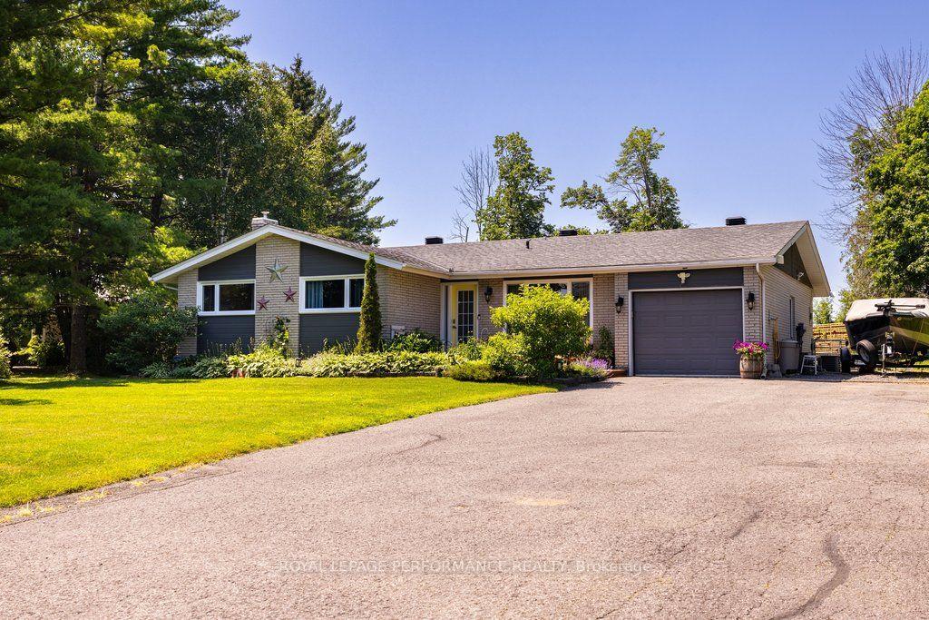 Photo 2 of 81 Front Road, Champlain, Champlain Twp — HOMEH