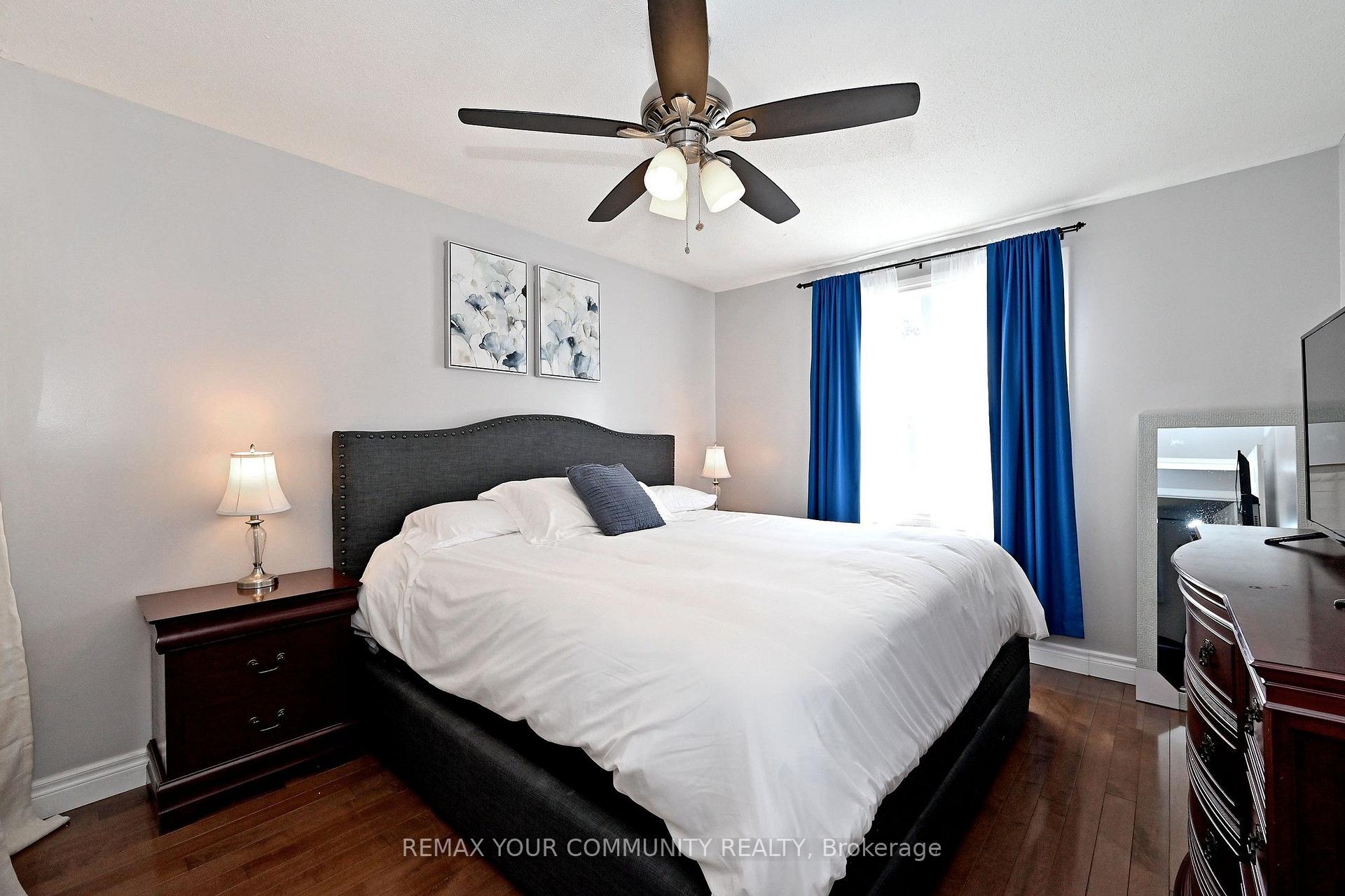 Photo 16 of 18 Harland Crescent, Ajax, South East — HOMEH