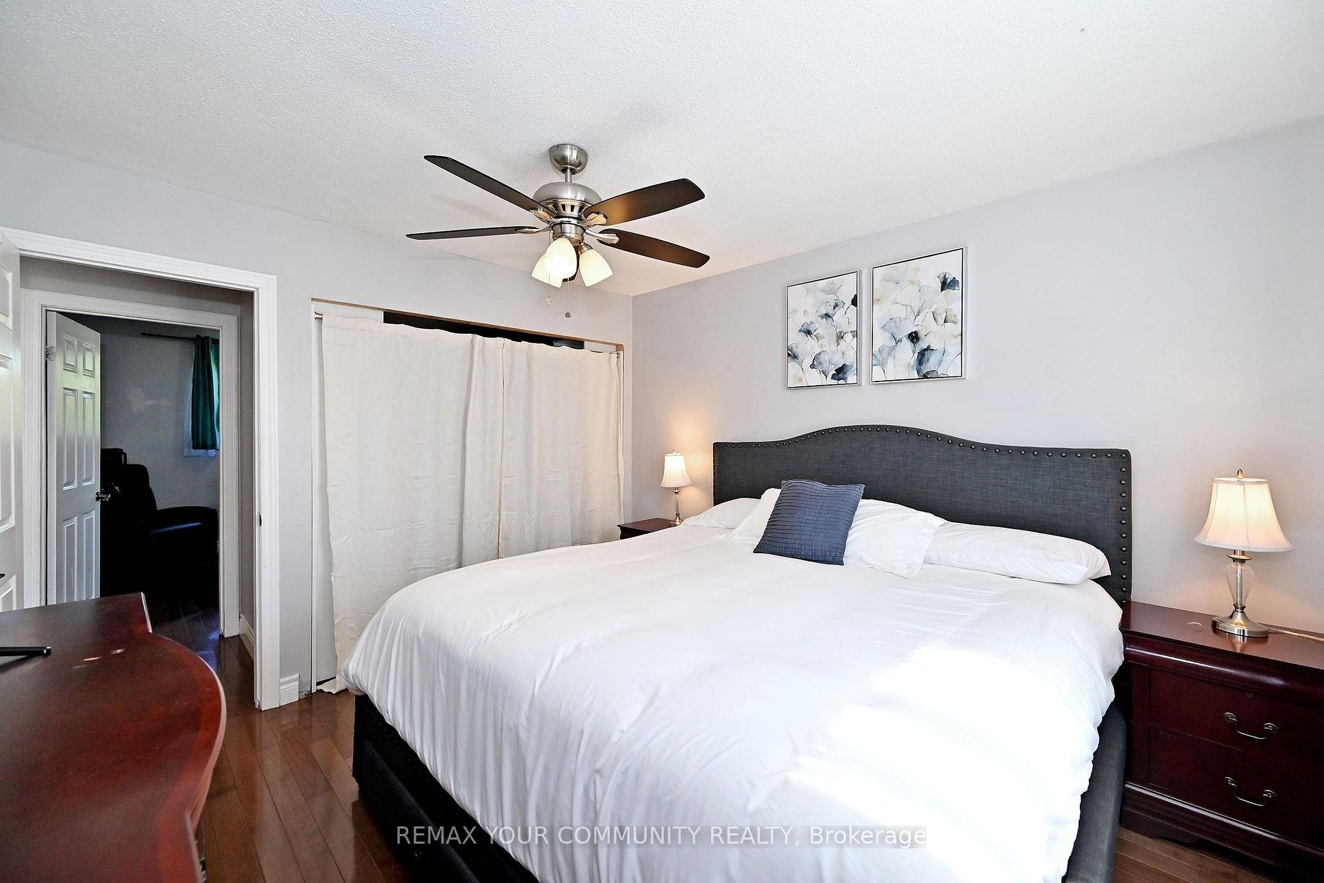 Photo 17 of 18 Harland Crescent, Ajax, South East — HOMEH