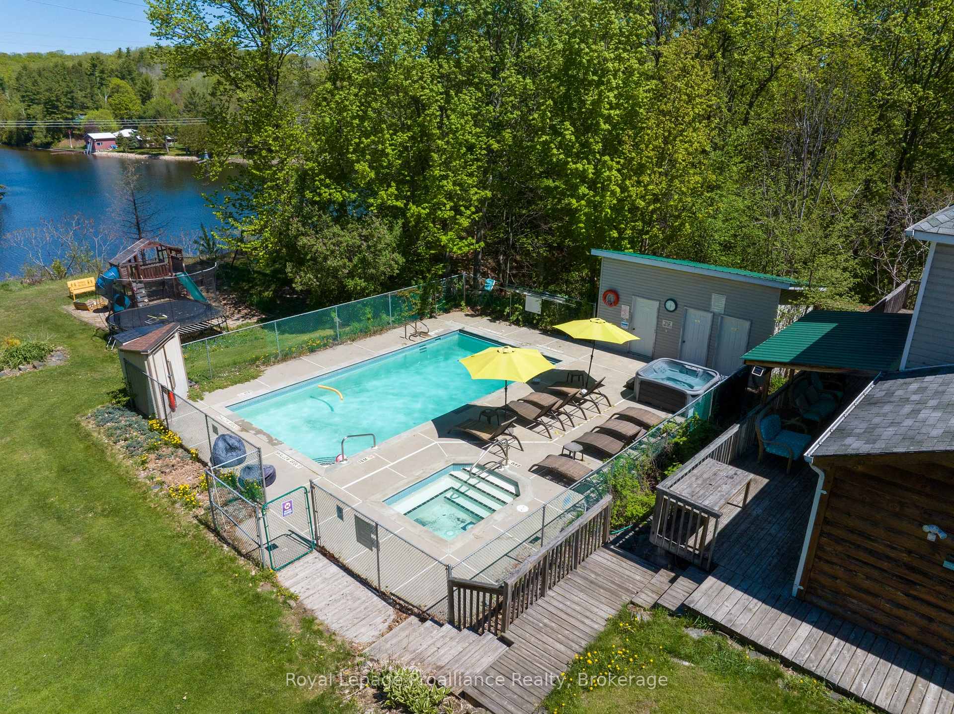Photo 34 of 2471 Road 509, Frontenac, Frontenac North — HOMEH