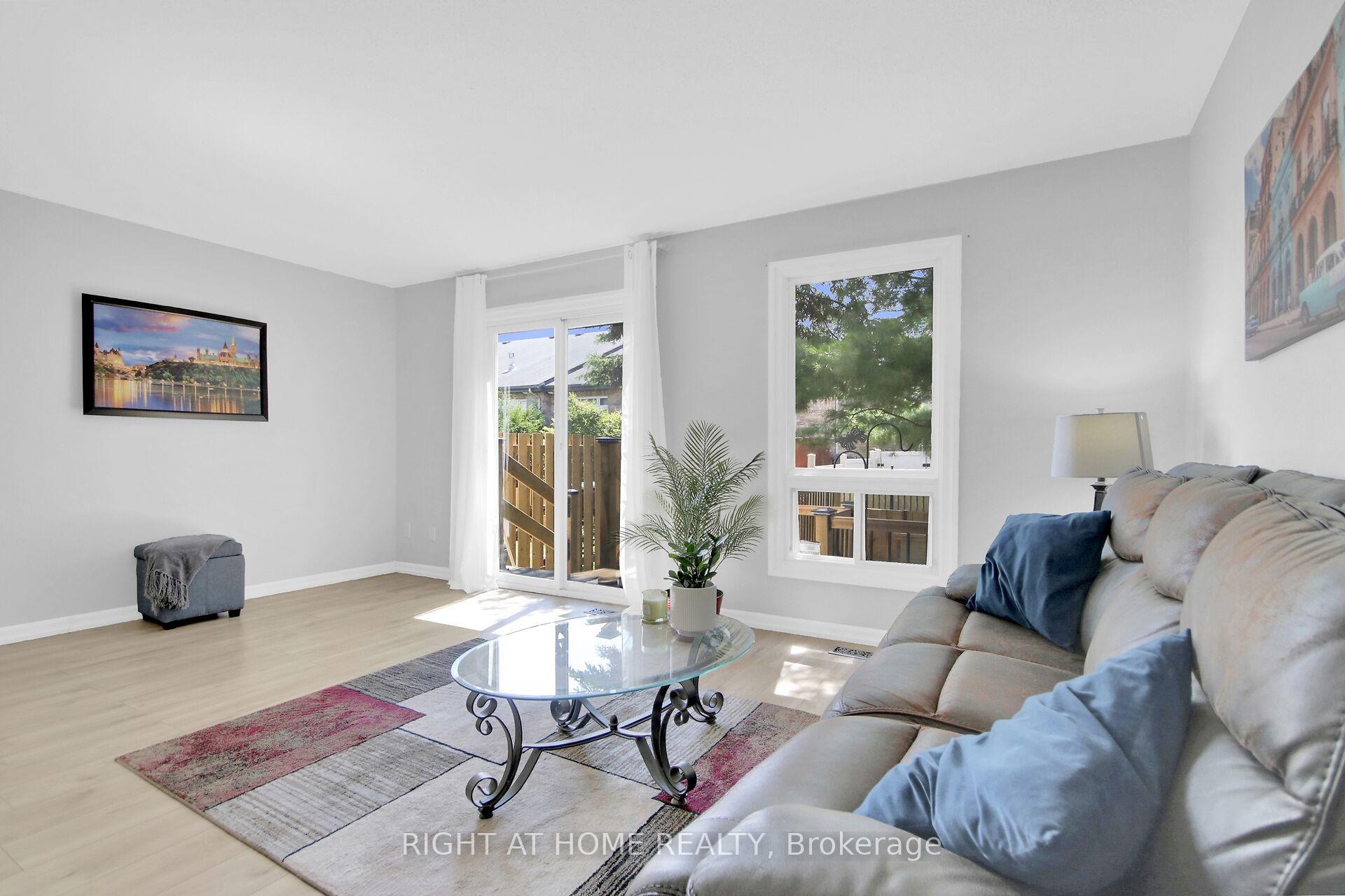 Photo 9 of Unit 16, 3516 Aladdin Lane, Ottawa, Blossom Park/Kemp Park/Findlay Creek — HOMEH