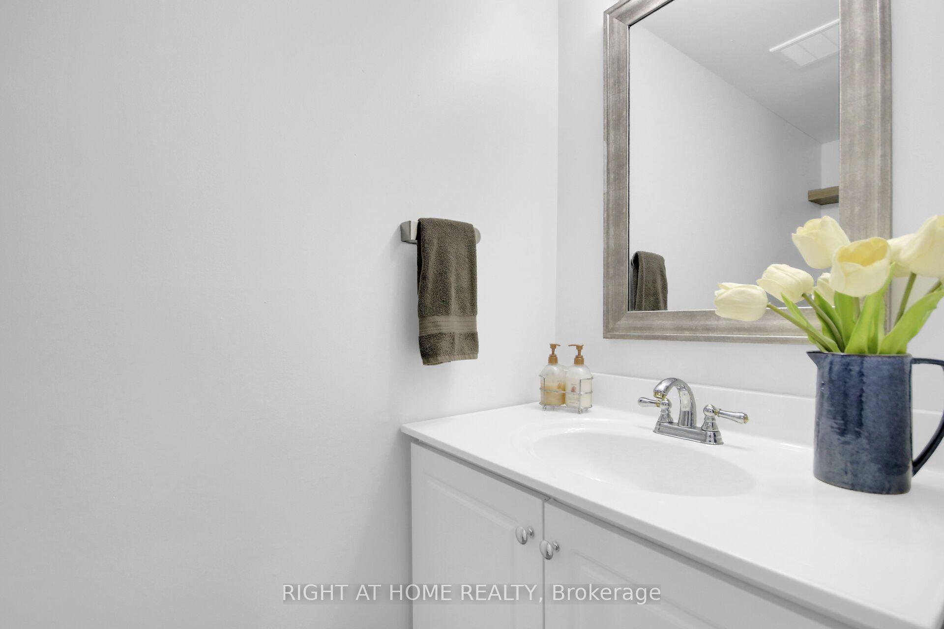 Photo 25 of Unit 16, 3516 Aladdin Lane, Ottawa, Blossom Park/Kemp Park/Findlay Creek — HOMEH