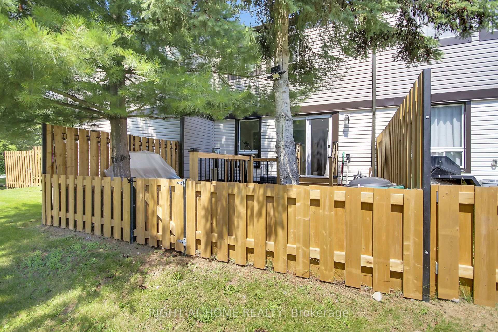 Photo 30 of Unit 16, 3516 Aladdin Lane, Ottawa, Blossom Park/Kemp Park/Findlay Creek — HOMEH