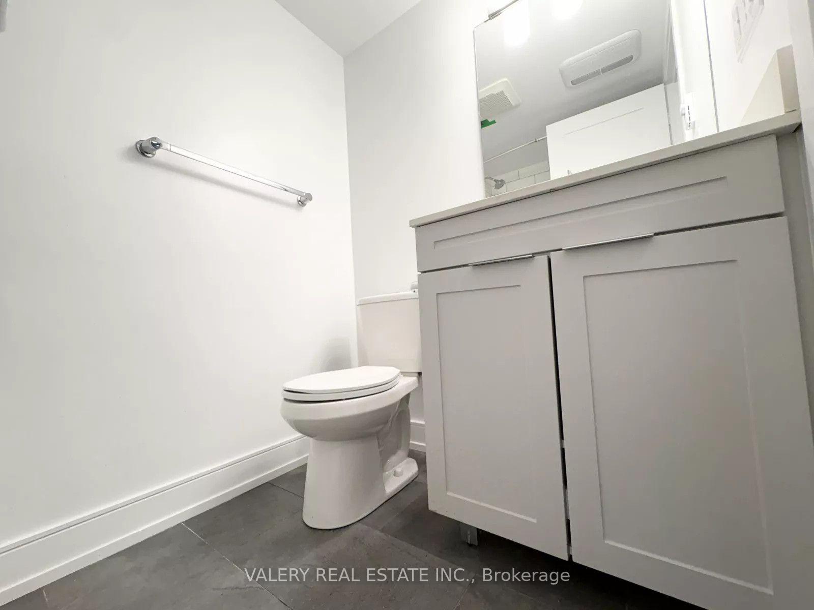 Photo 12 of Unit 103, 294 Chandler Drive, Kitchener, Laurentian Hills — HOMEH