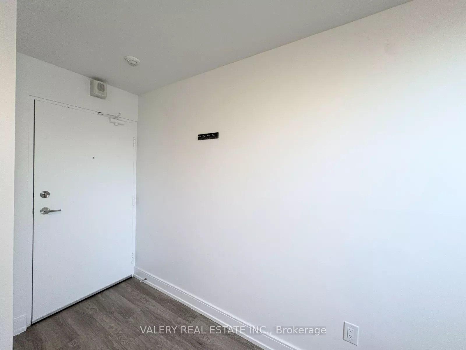 Photo 15 of Unit 103, 294 Chandler Drive, Kitchener, Laurentian Hills — HOMEH