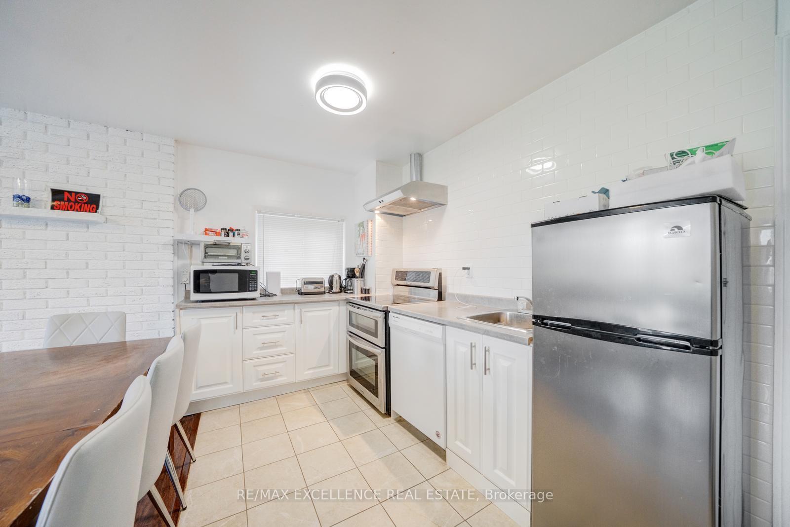 Photo 13 of 12575 Niagara River Parkway, Niagara Falls, Lyons Creek — HOMEH