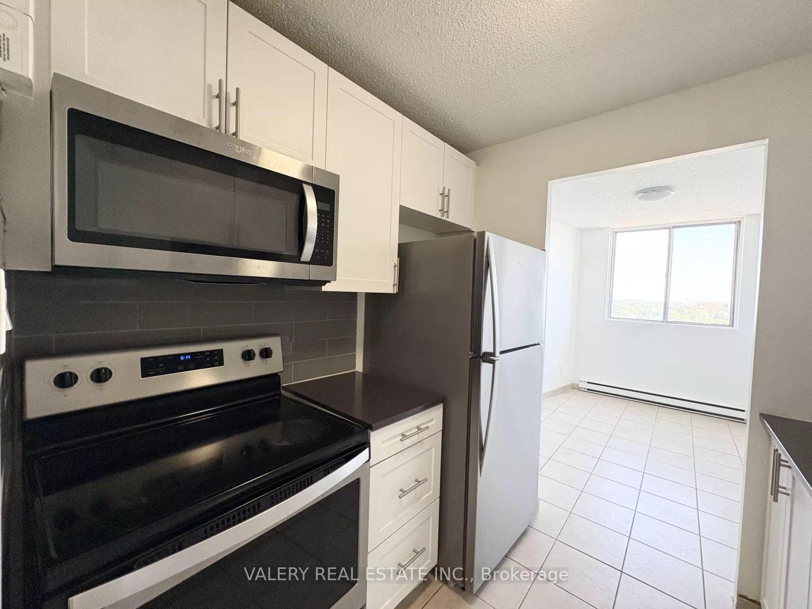 Photo 4 of Unit 1503, 294 Chandler Drive, Kitchener, Laurentian Hills — HOMEH