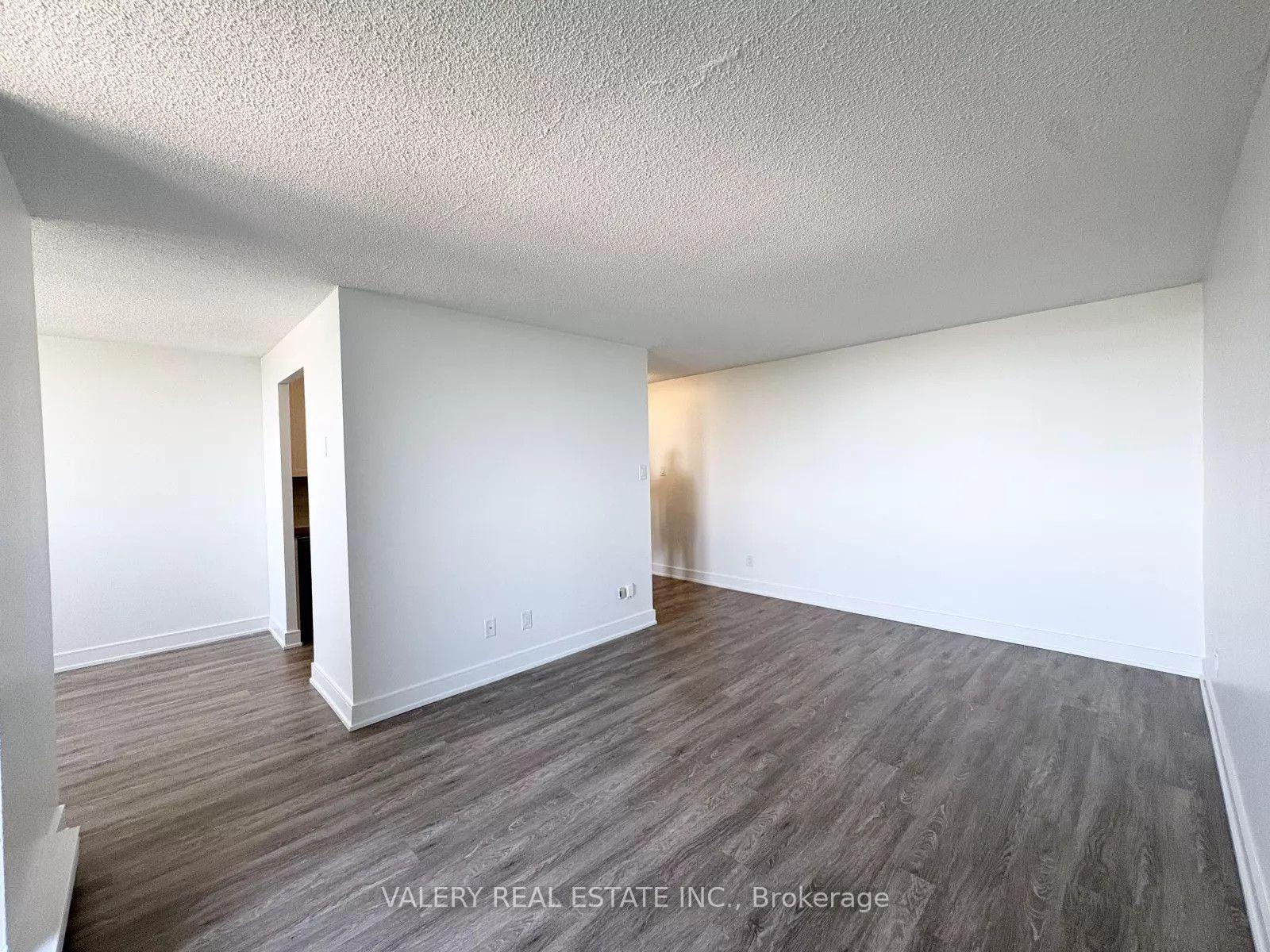 Photo 9 of Unit 1601, 294 Chandler Drive, Kitchener, Laurentian Hills — HOMEH