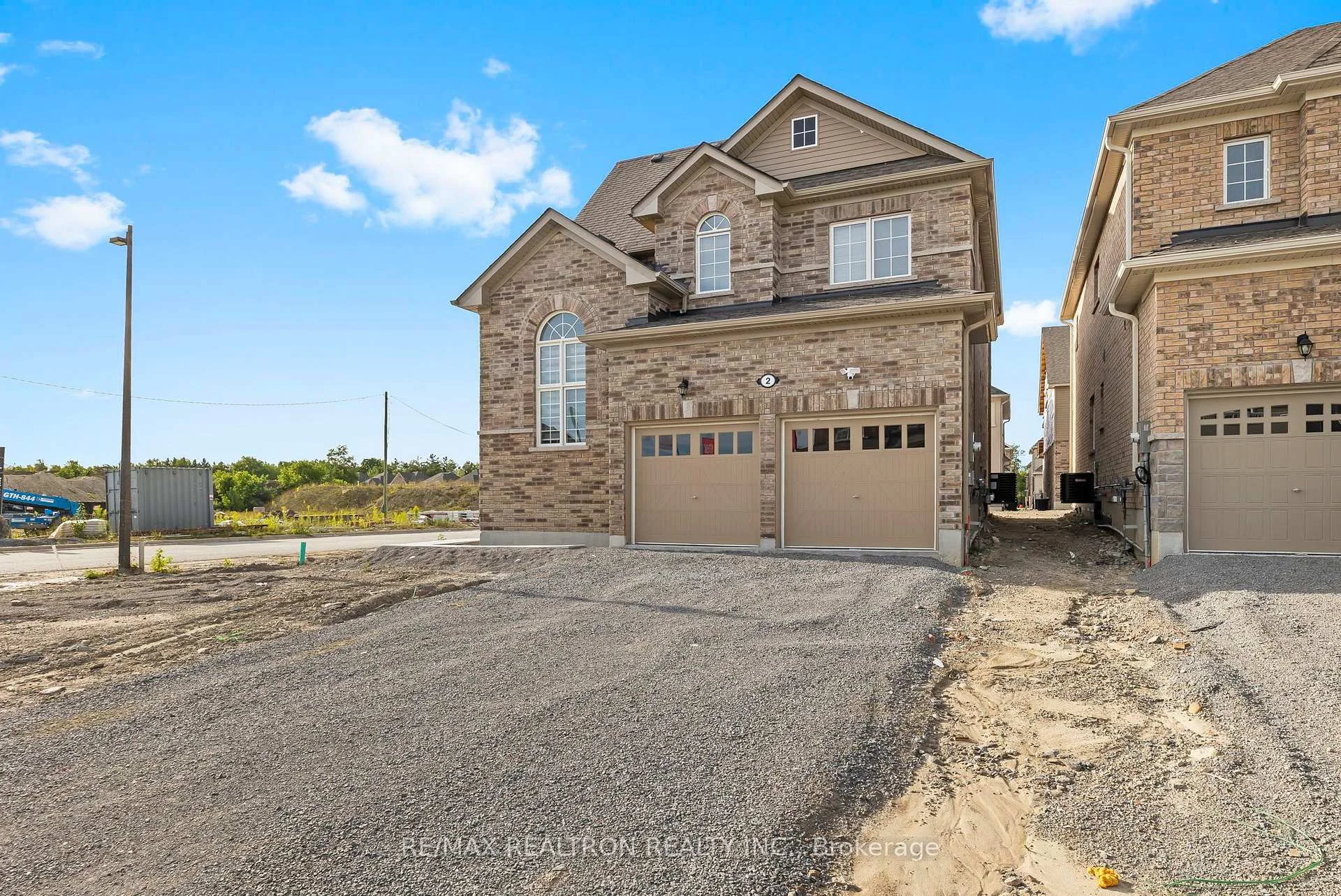 Photo 1 of 2 Heather Fullerton Road, Georgina, Sutton & Jackson's Point — HOMEH