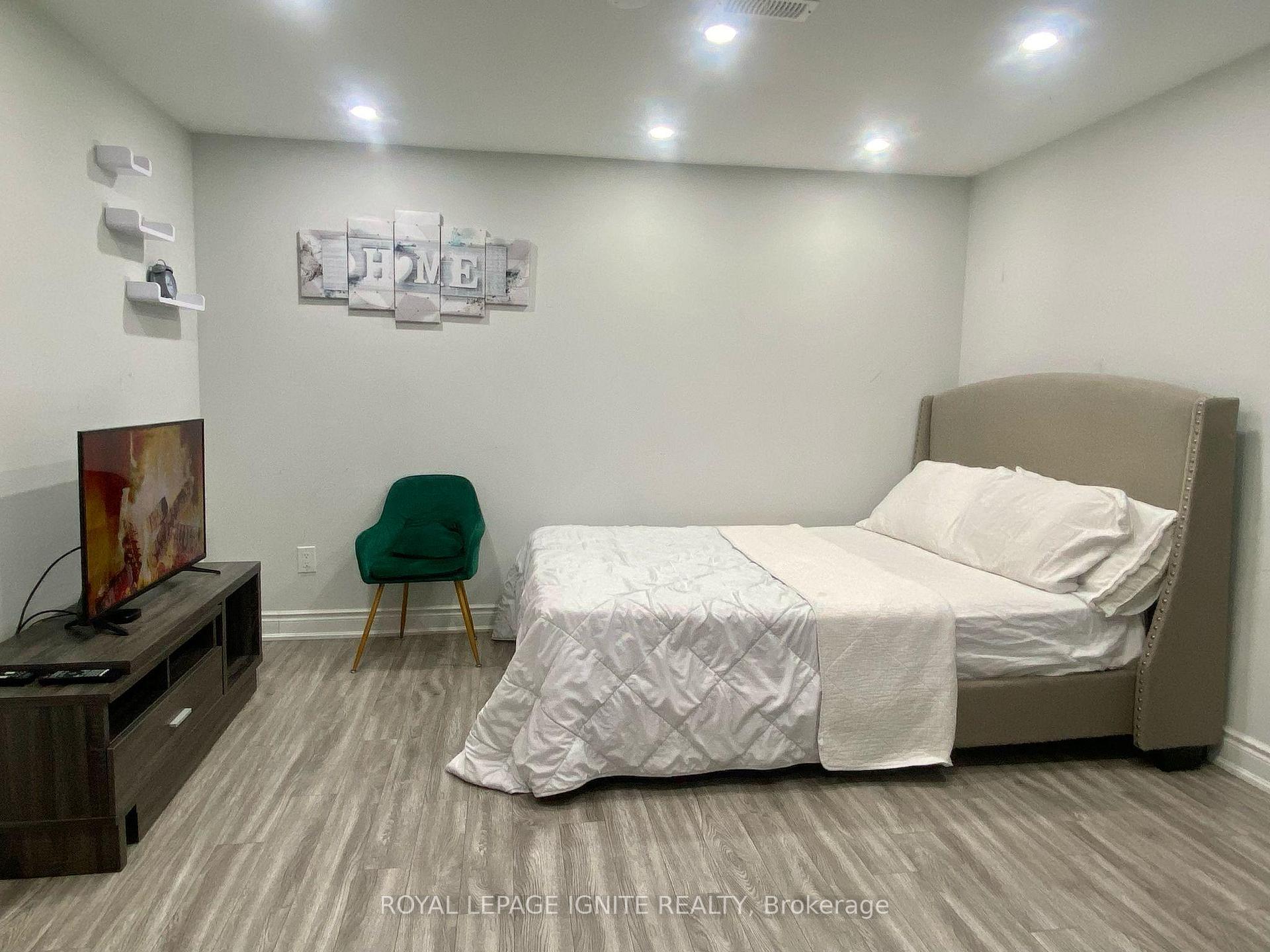 Photo 6 of Unit Unit B (BSMT), 15 Sugarcane Avenue, Brampton, Sandringham-Wellington — HOMEH