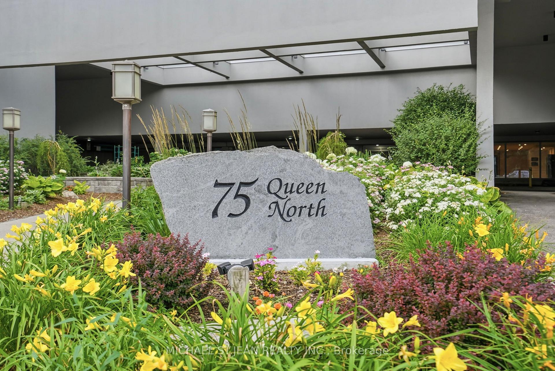 Photo 3 of Unit 1702, 75 Queen Street N, Hamilton, Strathcona — HOMEH