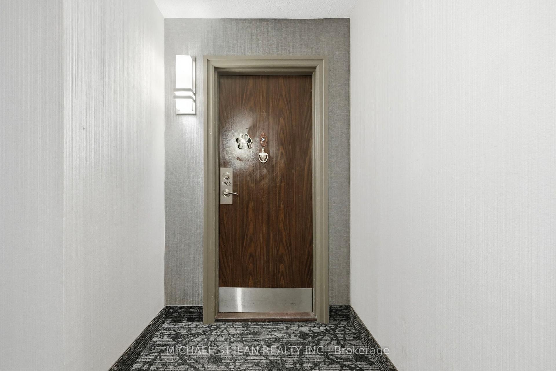 Photo 8 of Unit 1702, 75 Queen Street N, Hamilton, Strathcona — HOMEH
