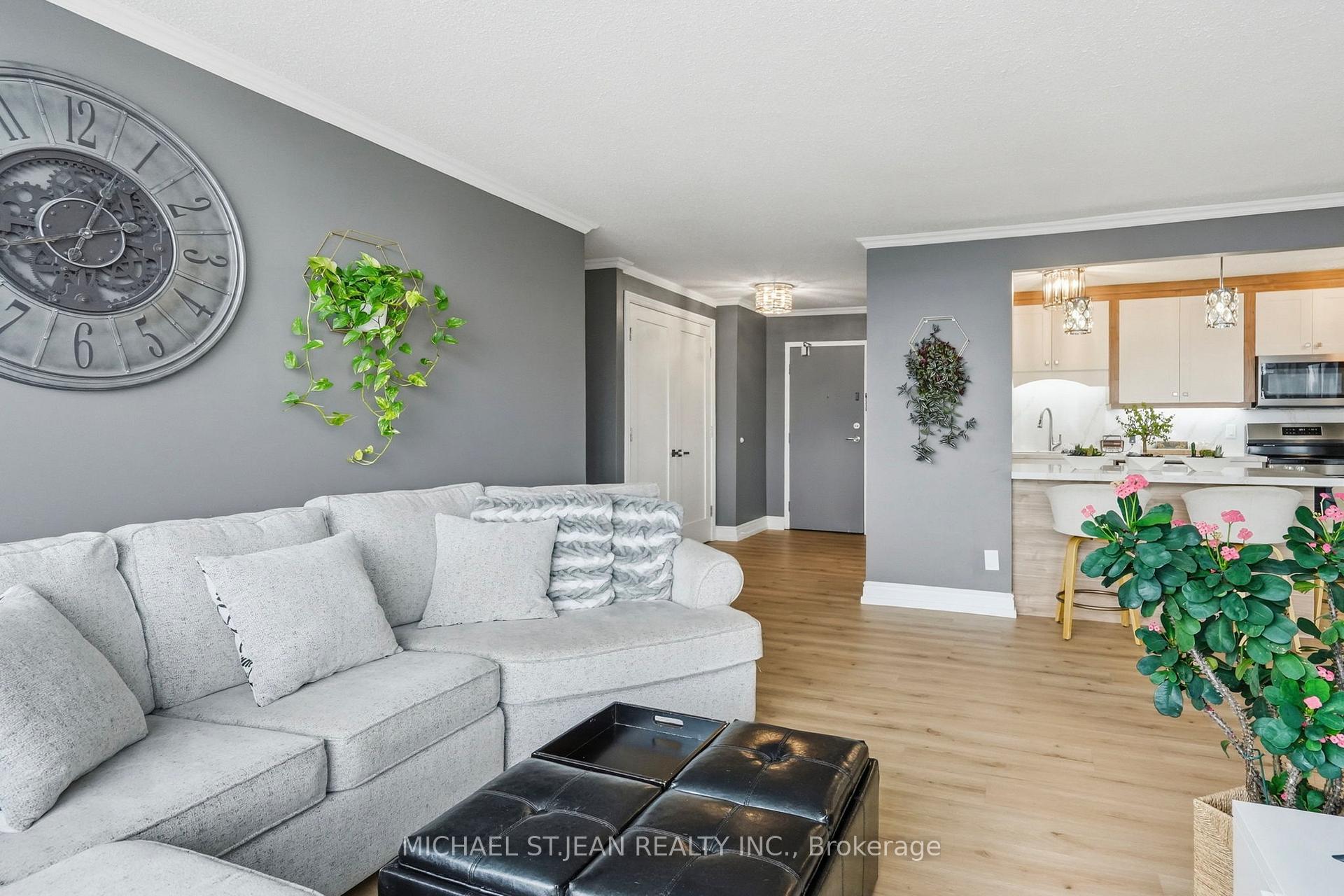 Photo 15 of Unit 1702, 75 Queen Street N, Hamilton, Strathcona — HOMEH