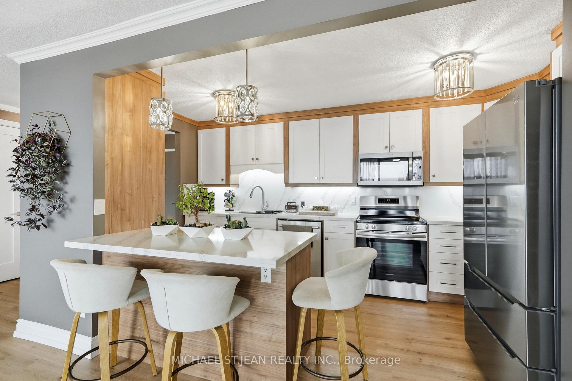 Photo 18 of Unit 1702, 75 Queen Street N, Hamilton, Strathcona — HOMEH