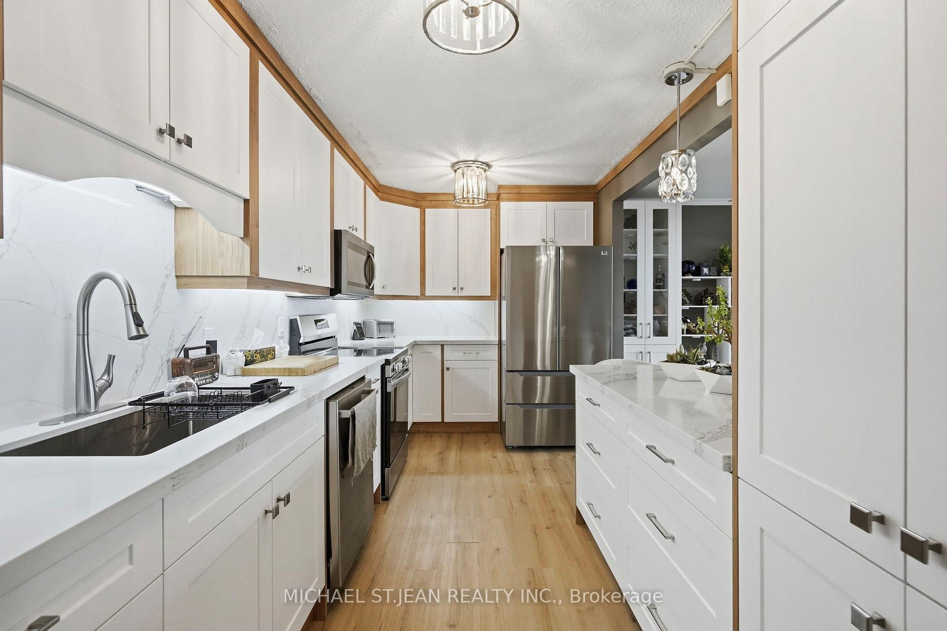 Photo 21 of Unit 1702, 75 Queen Street N, Hamilton, Strathcona — HOMEH