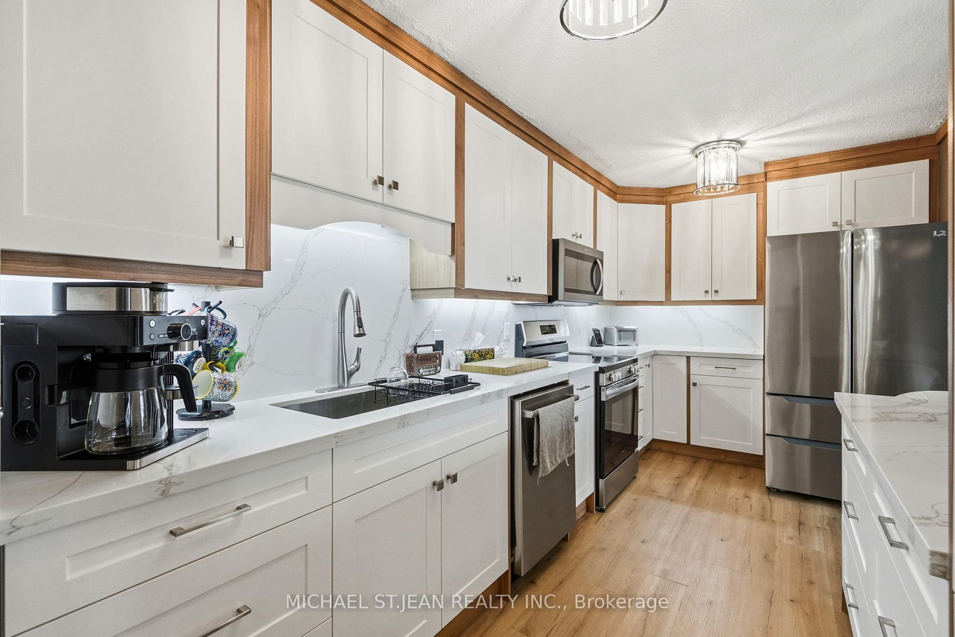 Photo 22 of Unit 1702, 75 Queen Street N, Hamilton, Strathcona — HOMEH