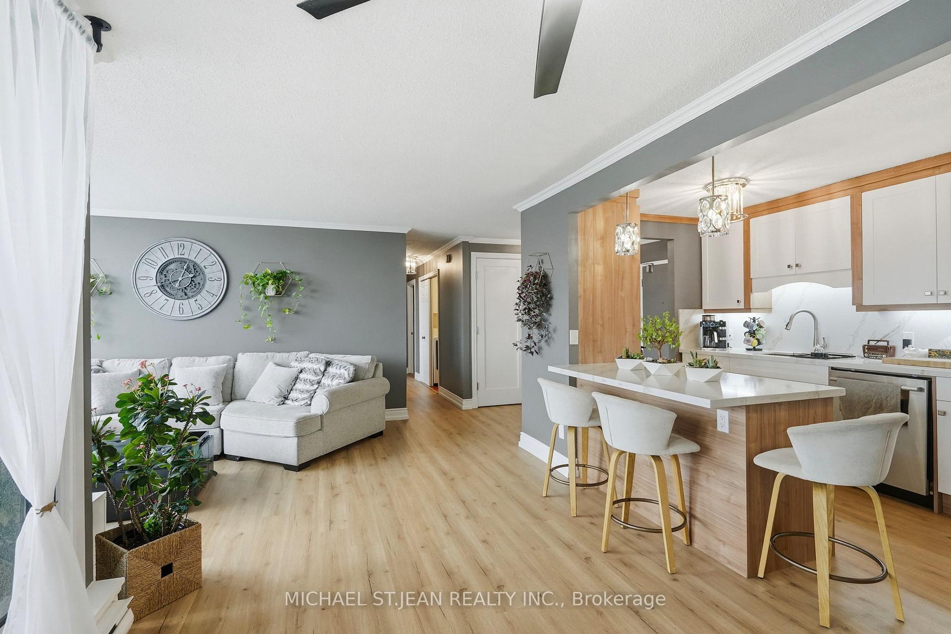 Photo 24 of Unit 1702, 75 Queen Street N, Hamilton, Strathcona — HOMEH