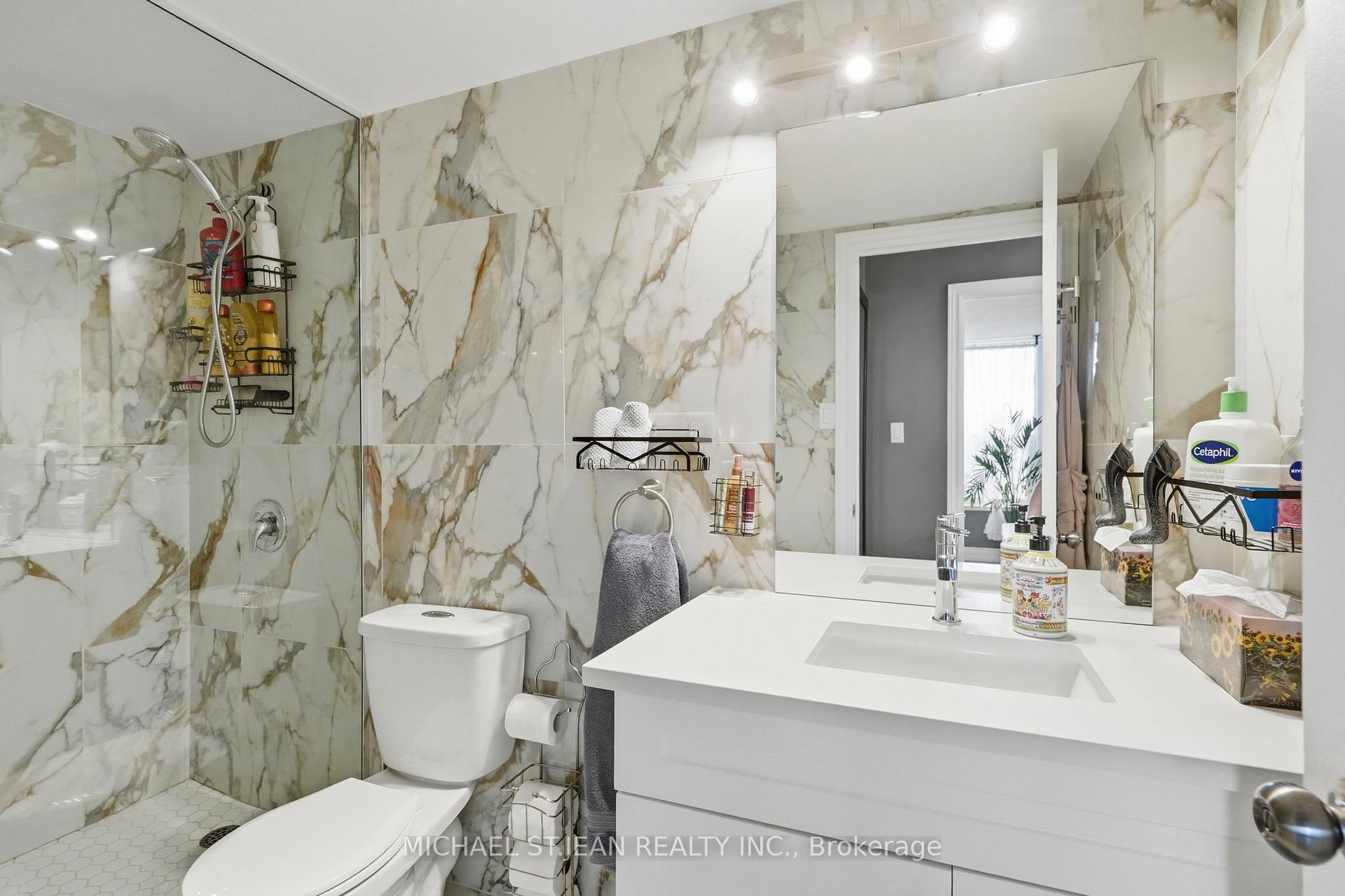 Photo 28 of Unit 1702, 75 Queen Street N, Hamilton, Strathcona — HOMEH