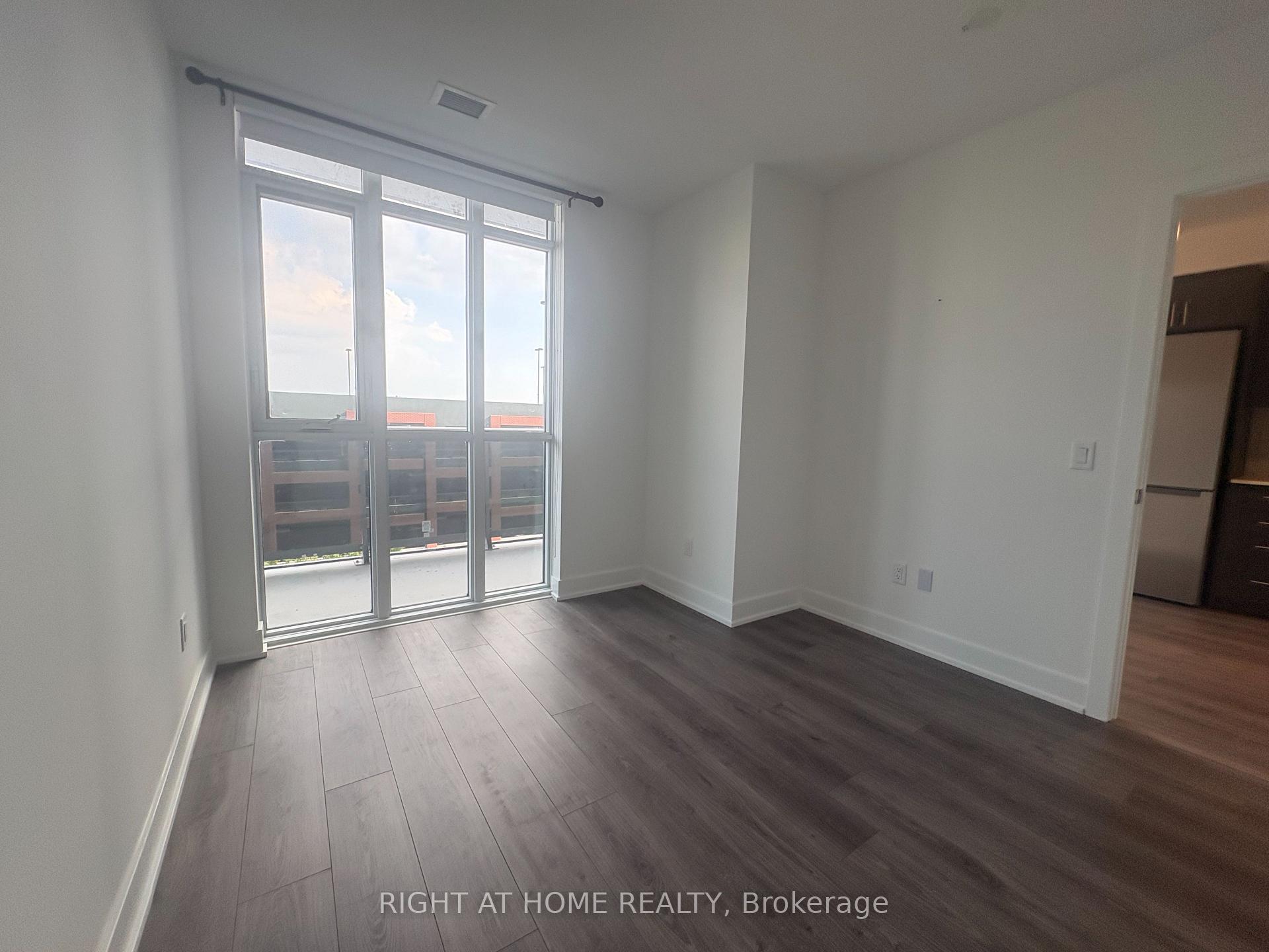 Photo 13 of Unit 357, 2545 Simcoe Street N, Oshawa, Windfields — HOMEH