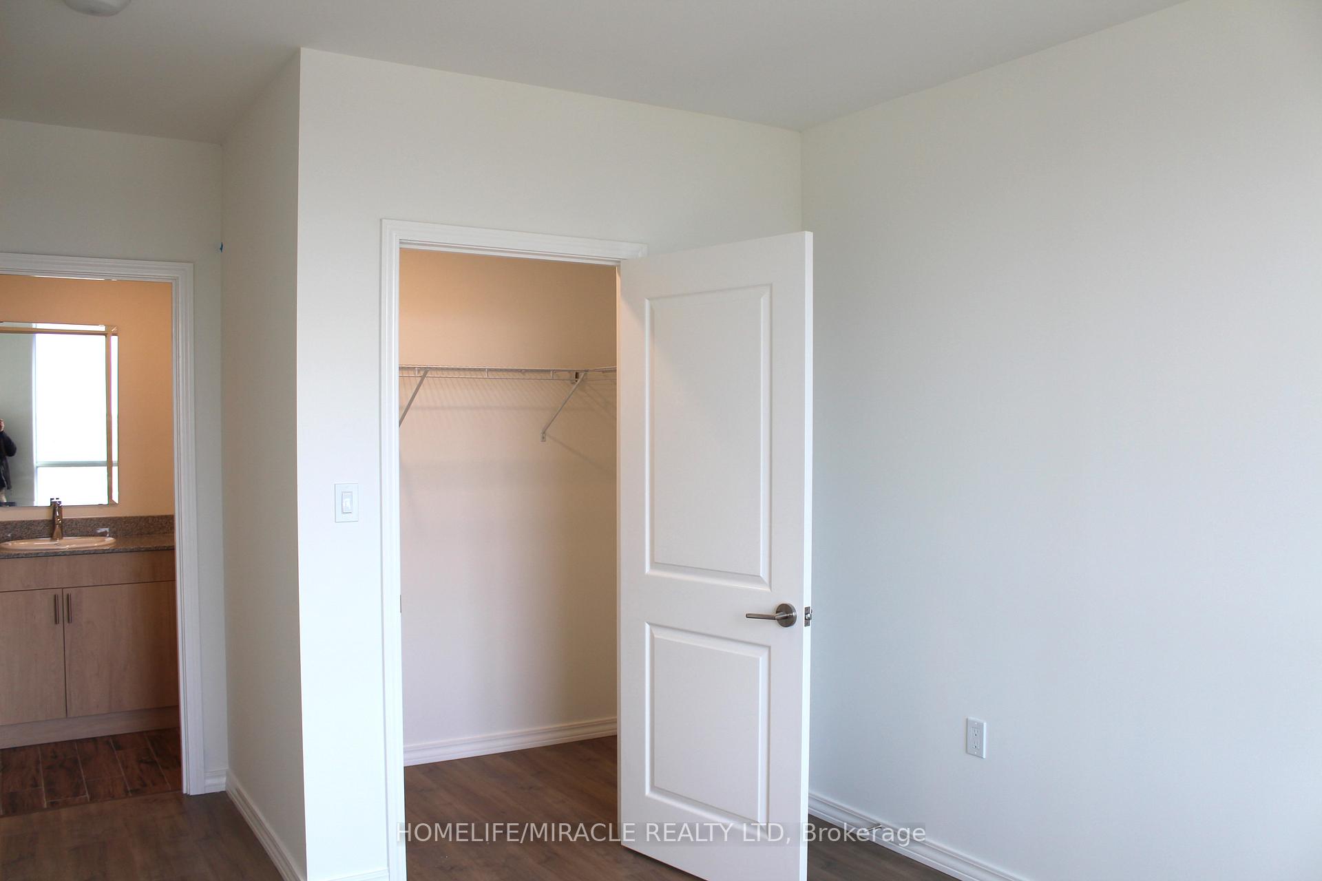 Photo 12 of Unit 613, 1098 Paisley Road, Guelph, Willow West/Sugarbush/West Acres — HOMEH