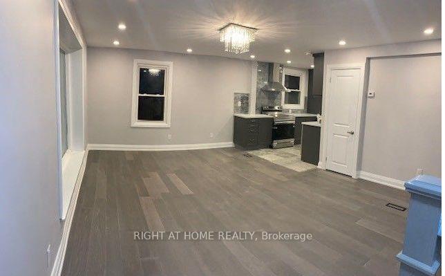 Photo 5 of Unit Upper, 442 Broadway Avenue, Milton, Old Milton — HOMEH