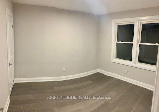 Photo 11 of Unit Upper, 442 Broadway Avenue, Milton, Old Milton — HOMEH