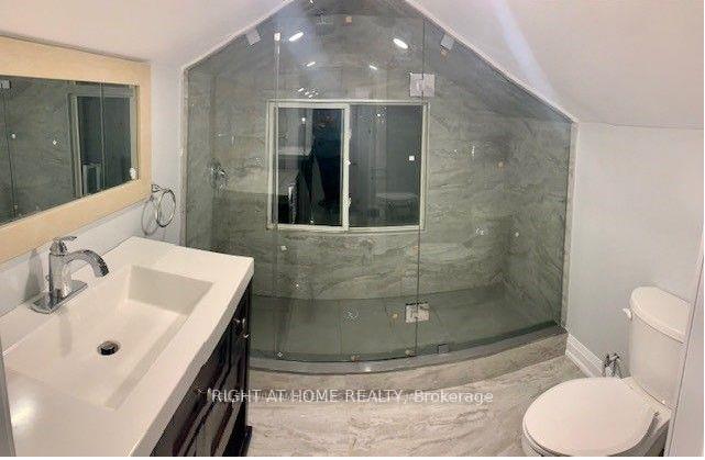 Photo 13 of Unit Upper, 442 Broadway Avenue, Milton, Old Milton — HOMEH