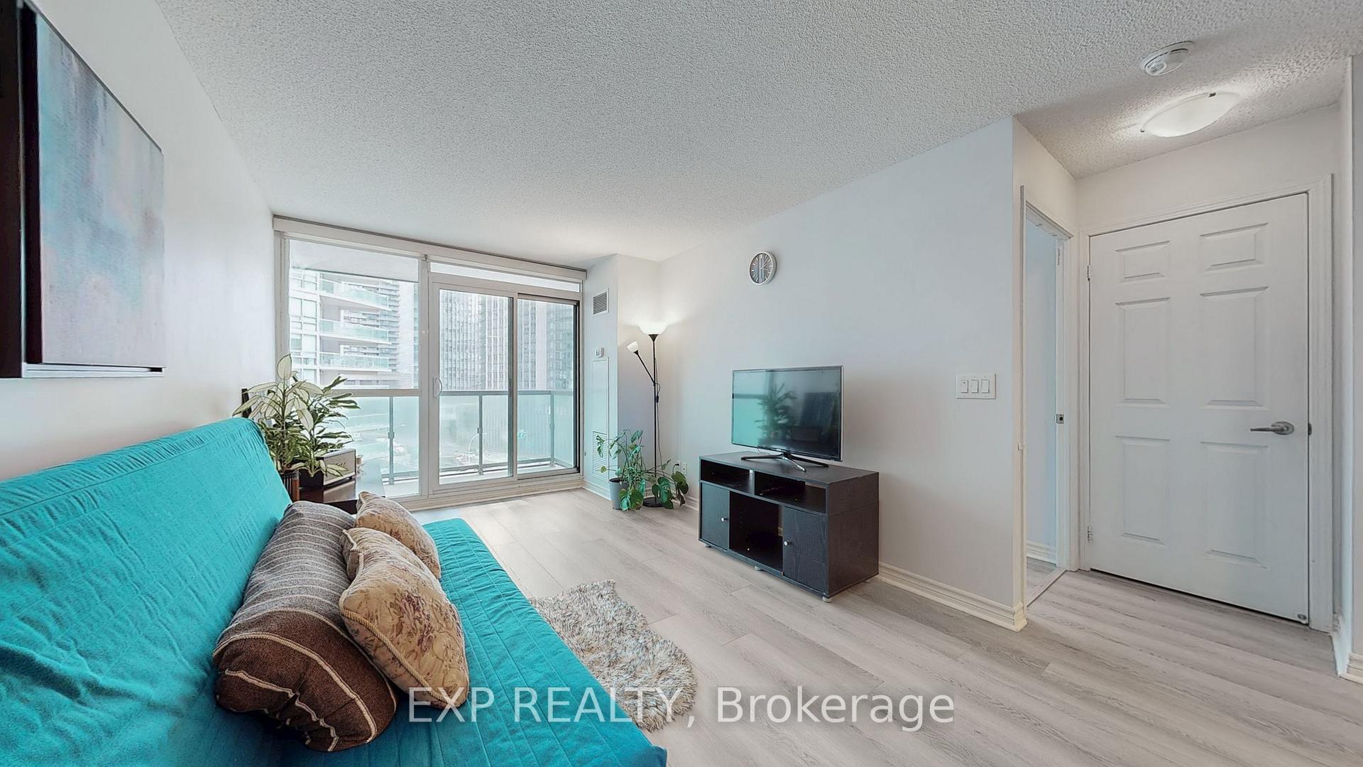 Photo 11 of Unit 1106, 25 Lower Simcoe Street, Toronto, Waterfront Communities — HOMEH