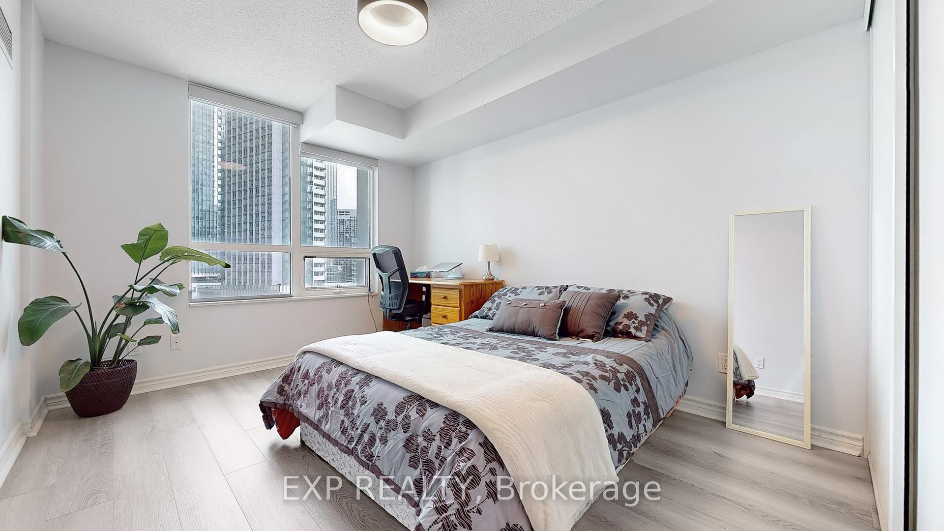 Photo 14 of Unit 1106, 25 Lower Simcoe Street, Toronto, Waterfront Communities — HOMEH