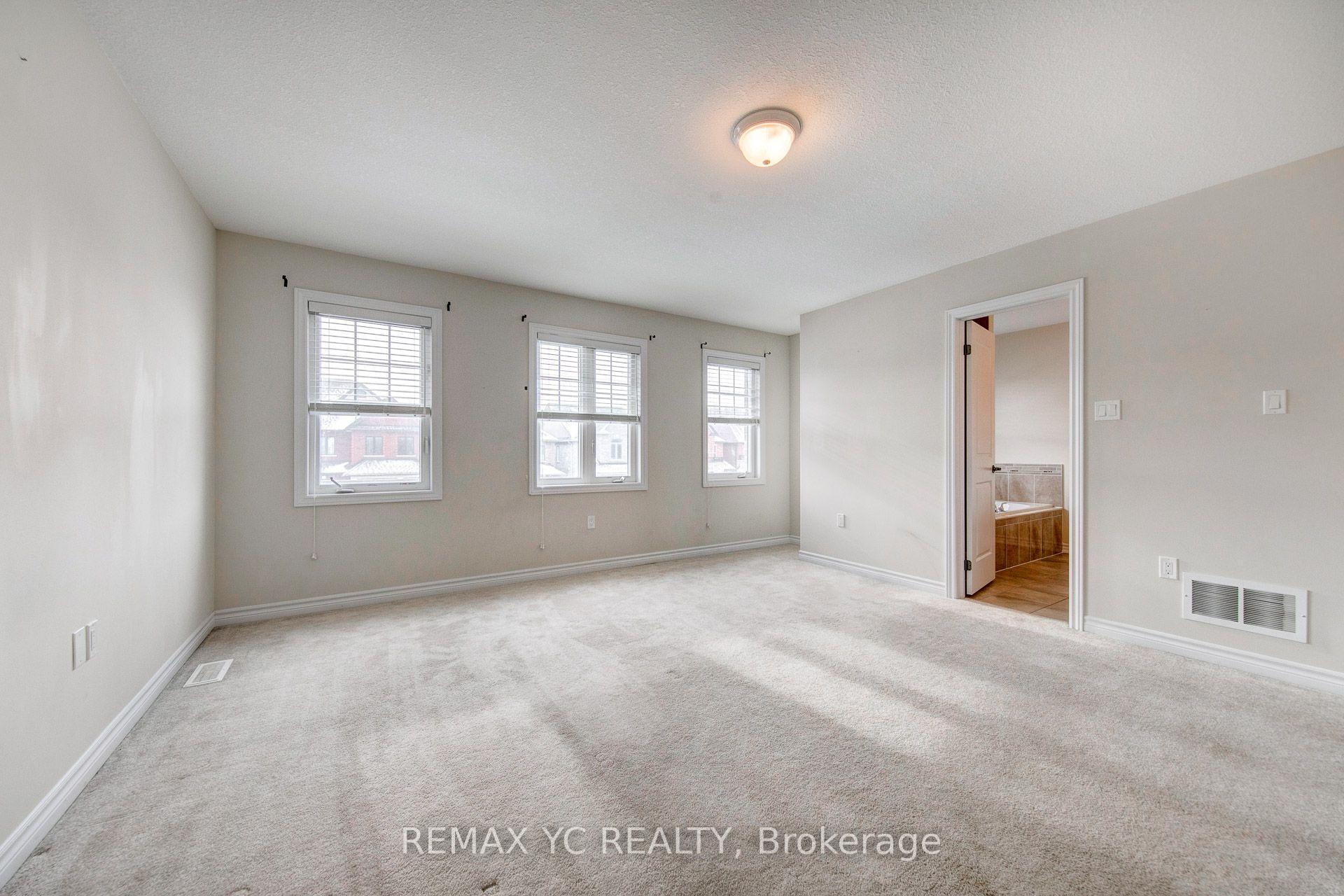 Photo 21 of 56 Walker Boulevard, New Tecumseth, Alliston — HOMEH