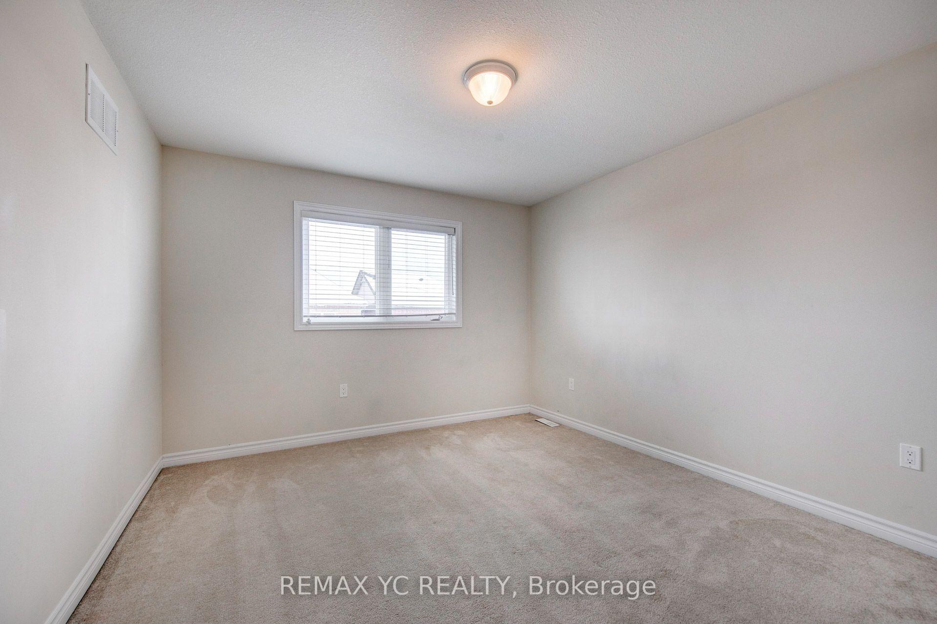 Photo 30 of 56 Walker Boulevard, New Tecumseth, Alliston — HOMEH