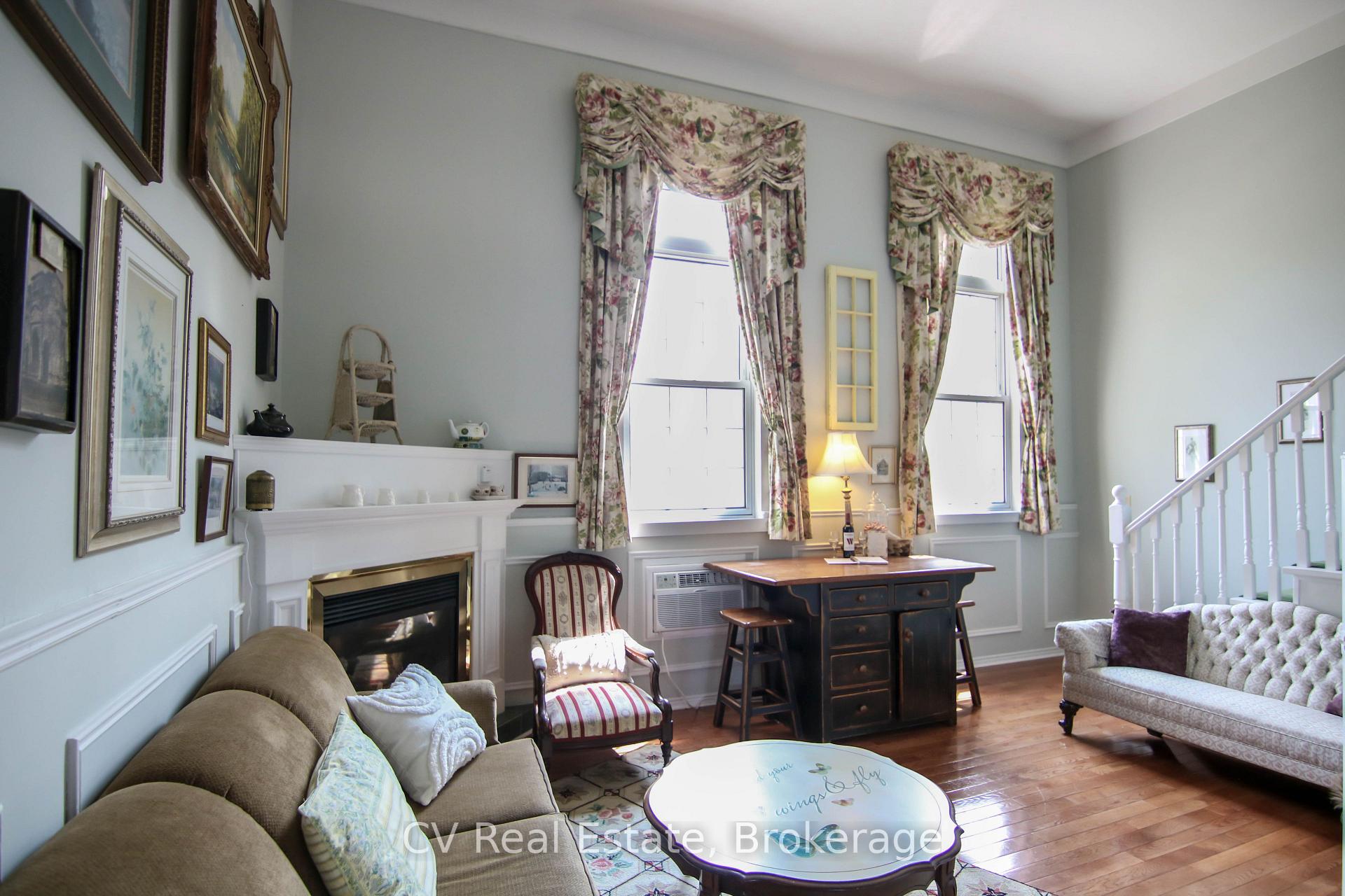 Photo 7 of Unit 152, 2 Mahaffy Court, Bracebridge — HOMEH